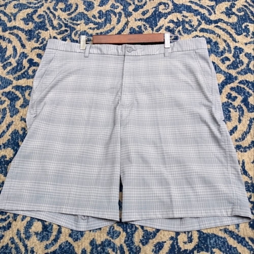 Cypress Club golf shorts size 42